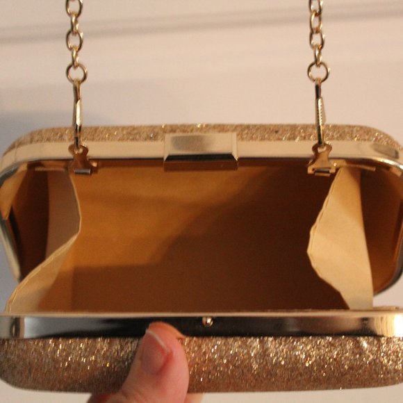 Sparkling Gold Clutch - Picture 4 of 4